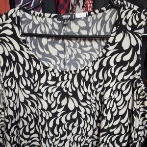 PREMISE Studio Sleeveless NWOT